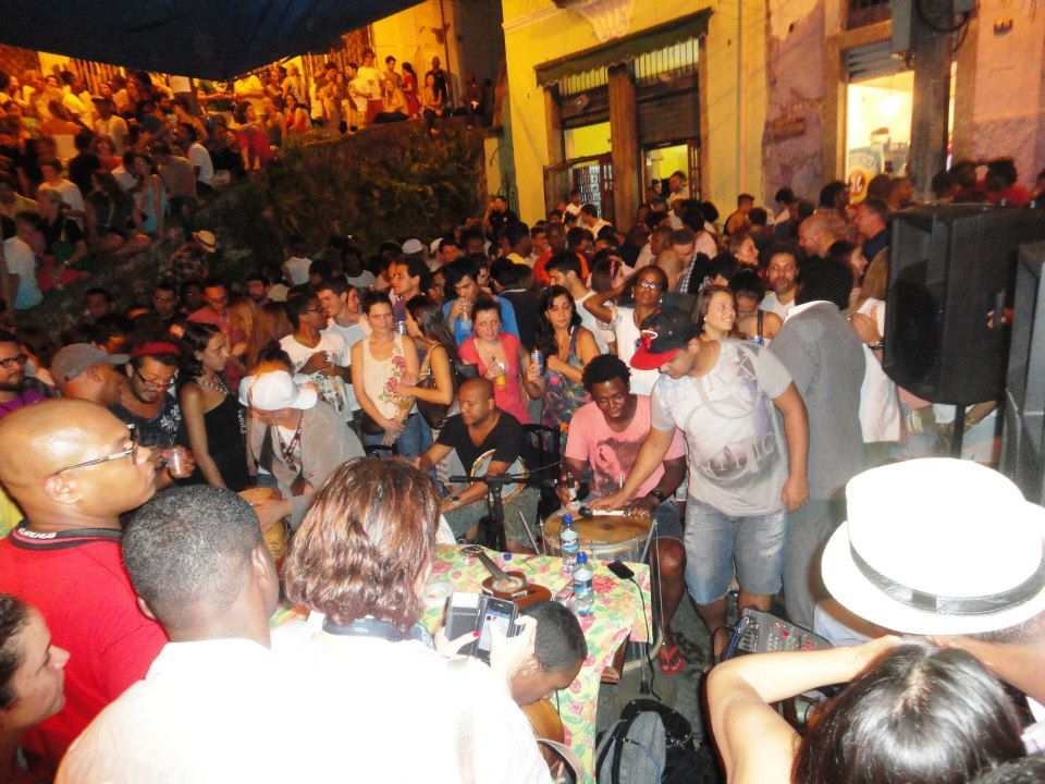 Rio de Janeiro is a throbbing city—alive with music, noise, culture and beauty. 