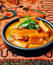 Spicy Carrot Coconut Curry 1: by emilyeats, Views[383]