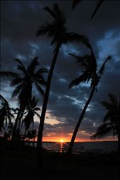 Sunset at Wainunu, Fiji. A chance to reflect with family around the Tanoa bowl.: by emmabeat_on, Views[659]