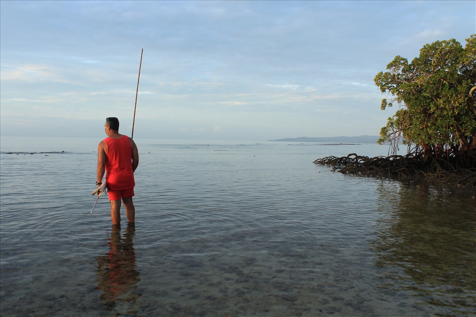 6am spare fishing. Refreshing morning breeze while sourcing a meal.
