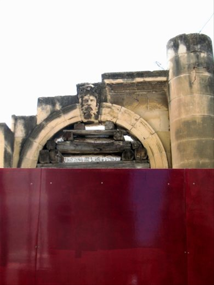 Maltese architecture. Half of it, men at work..