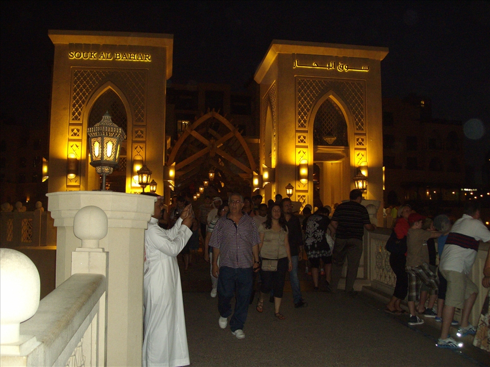 You say coffee is temperate, guess again. Entrance to the coffee joint 