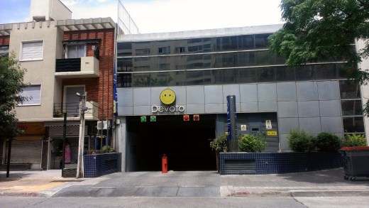 DEVOTO! UR version of Walmart in the US