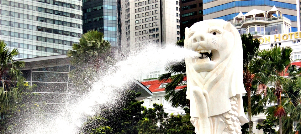 merlion statue