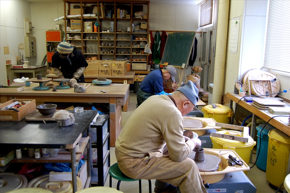 This is the room where I did pottery lessons for a year with Yoshida-san. Normally just him and I, it occasionally fills with other potters.
