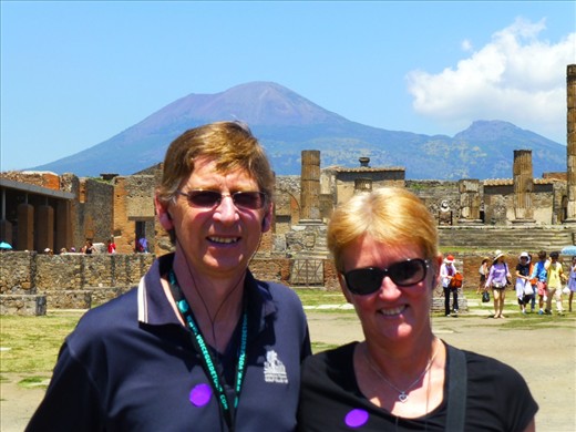 In Pompeii in front of Vesuvius