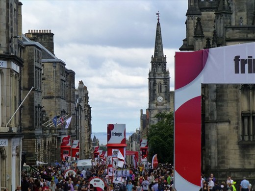 Edinburgh in Fringe Festival mode