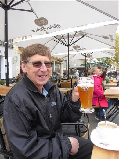 Watching the Glockenspiel