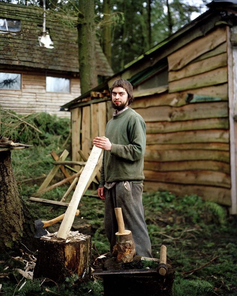 Around 15 people inhabit the community, weekly welcoming many other volunteers