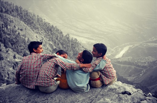 afternoon walks with school kids and their trusty teddy bear friends.
