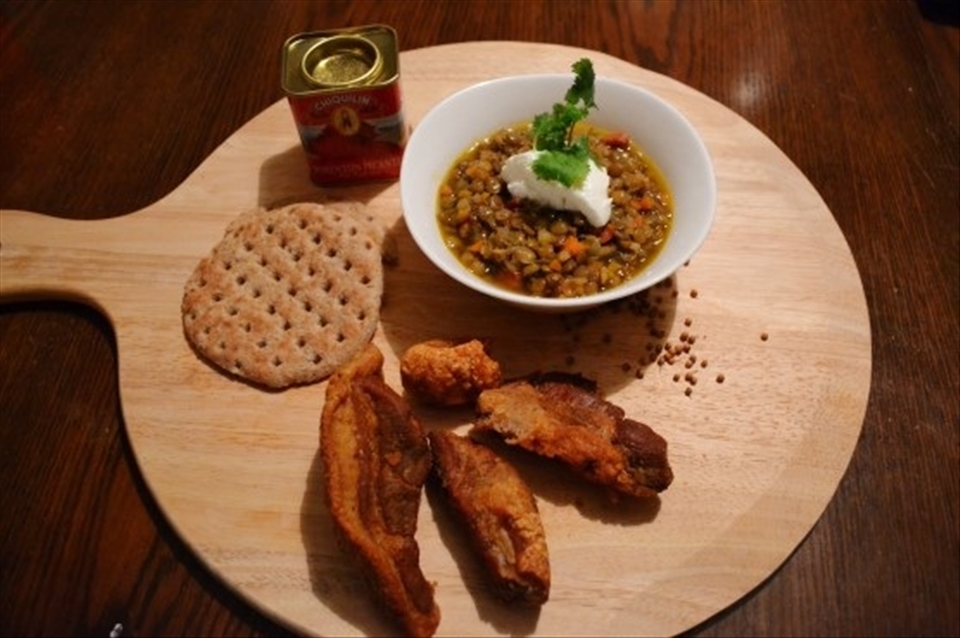 My plating: lentils with smoked pancetta & chicharron