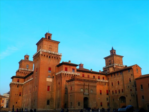 Center of the city, full of history, this is the Castle Estense