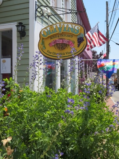 Tasting shop...outstanding!
