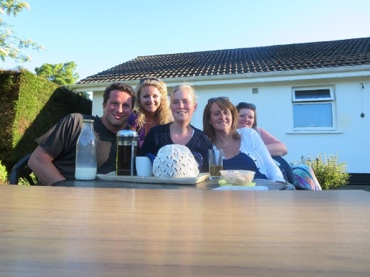 Tea after Dinner with Jon, Sarah, Nora, and Joanne at the Bungalow