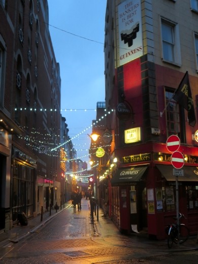 Downtown Dublin on a drizzly Friday night