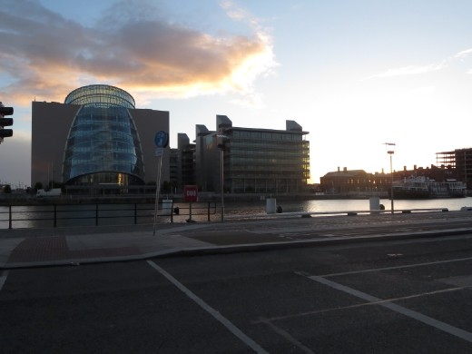 5am walk to the bus and I stil had energy to take photos :)