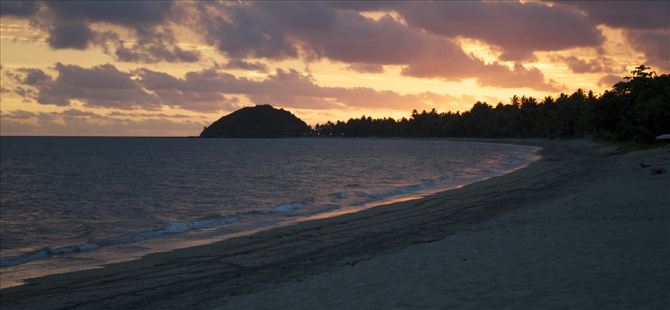 A perfect sunset at the end of a perfect journey, back to the real world.