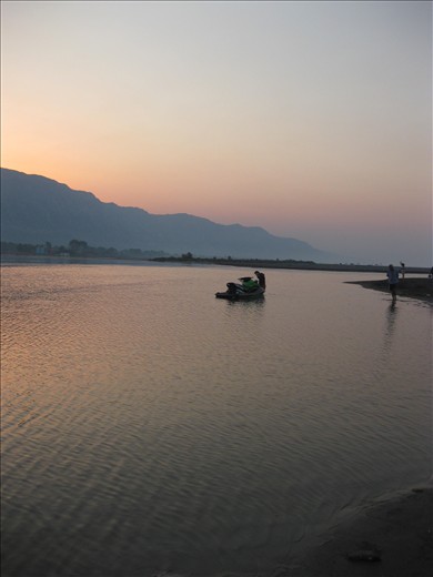 It`s sunrise and I call it  