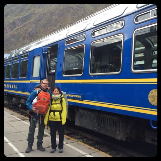 Fatigués de la grève et tout mais tellement soulagés et contents de prendre le fameux train qui nous emmène au MP! 