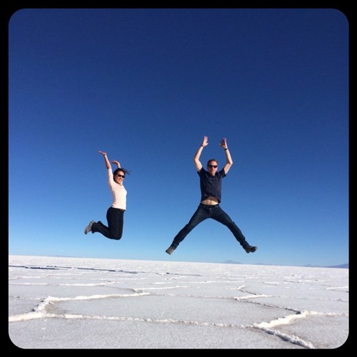 On s'est bien amusé à faire des milliers de photos ;-) grâce à la magie du désert de sel et du soleil qui tape fort d'ailleurs. 