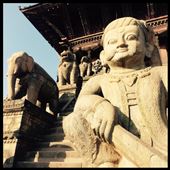 Un des temples de Bhaktapur - aussi connu pour avoir être choisi comme lieu de tournage pour David Beckham. :-): by finally, Views[303]