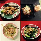 Nourriture typique thaïlandaise dont les fameux pad thai.  : by finally, Views[352]