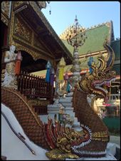 Un temple parmi tant d'autres. On en voit tellement que maintenant on les zappe un peu sauf ceux qui nous paraissent valoir le coup comme celui-ci par exemple. : by finally, Views[312]