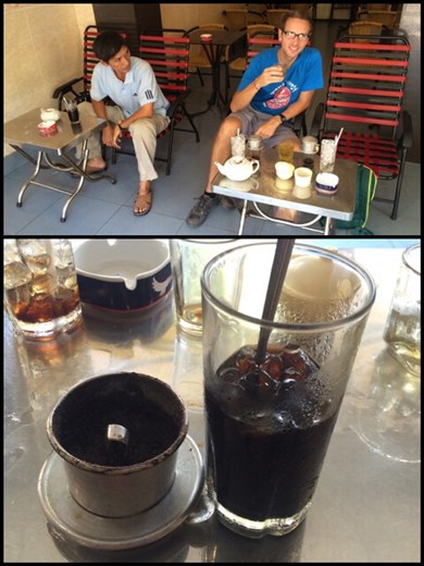 Notre premier café vietnamien qui est servi dans sa 