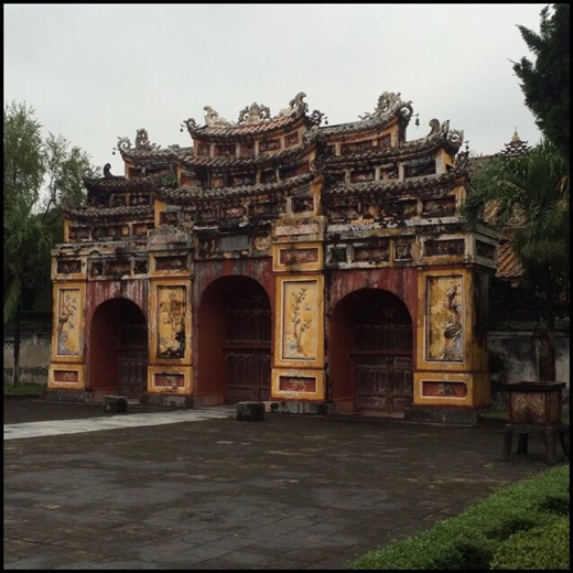 One of the gates of the imperial city. 