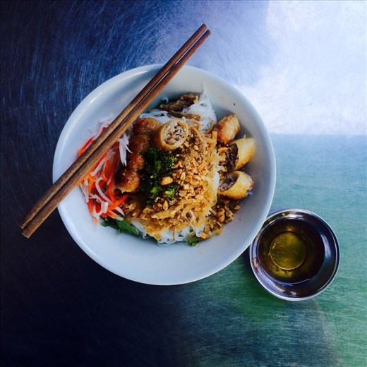 1. BUN (THIT NUONG CHA GIO)