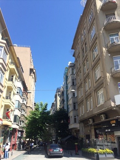 Un petit air de Paris à Istanbul. 