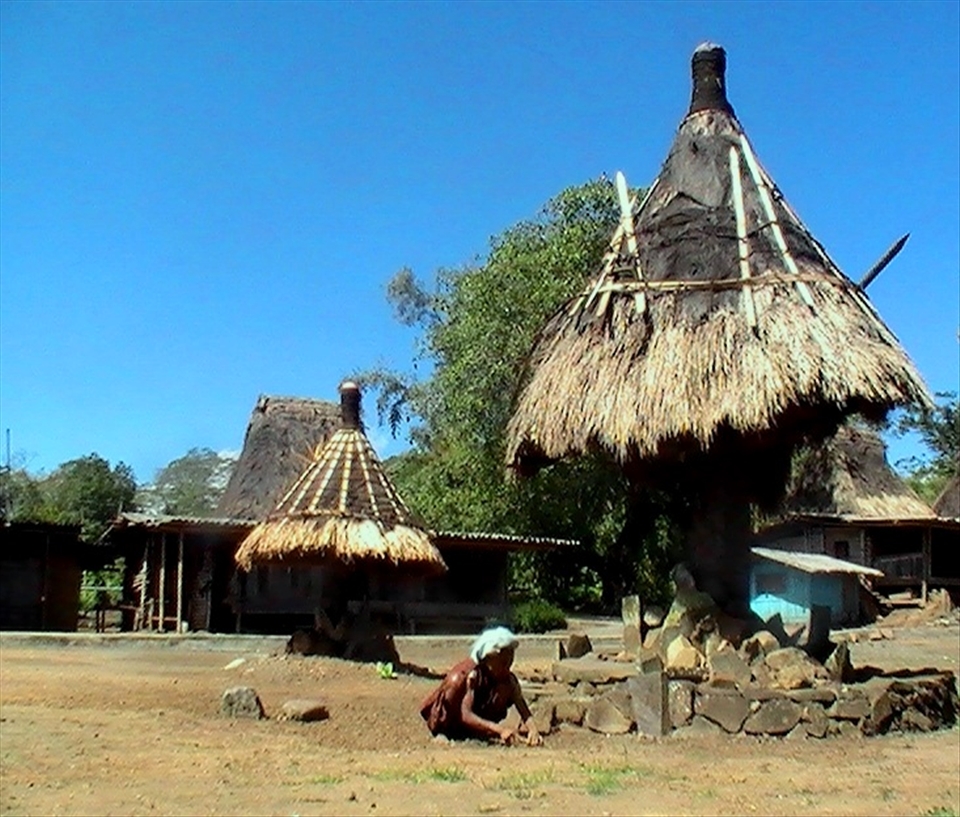 The strength of a woman - once in a while!