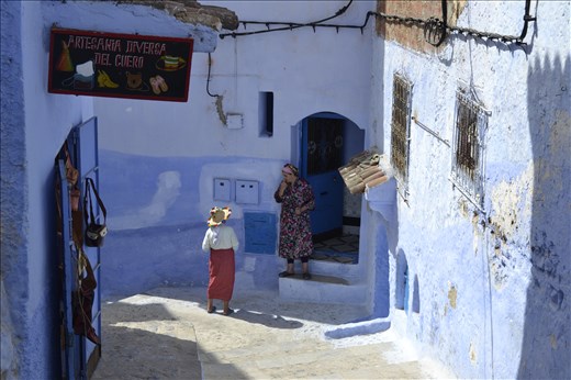 At Chefchauen, the voice of the two ladies is echoed on the narrow streets