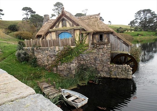 The mill from the bridge which Gandalf and Frodo drive over in LOTR 1.