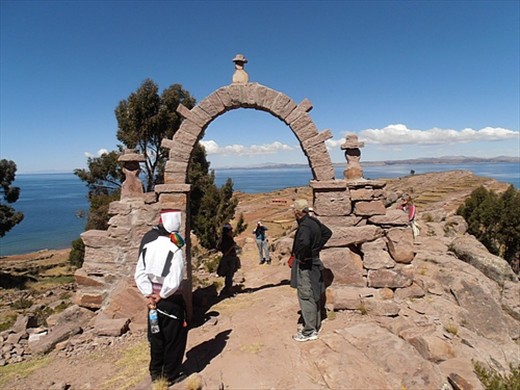 Taquile Island, gate with guardian figures
