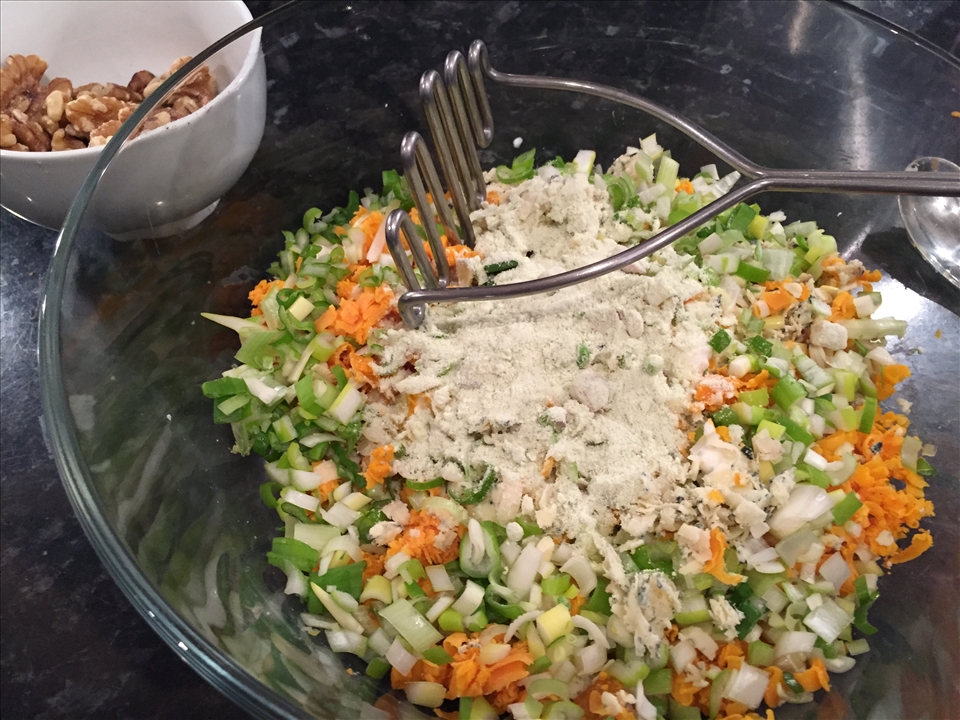 Mixing with a masher