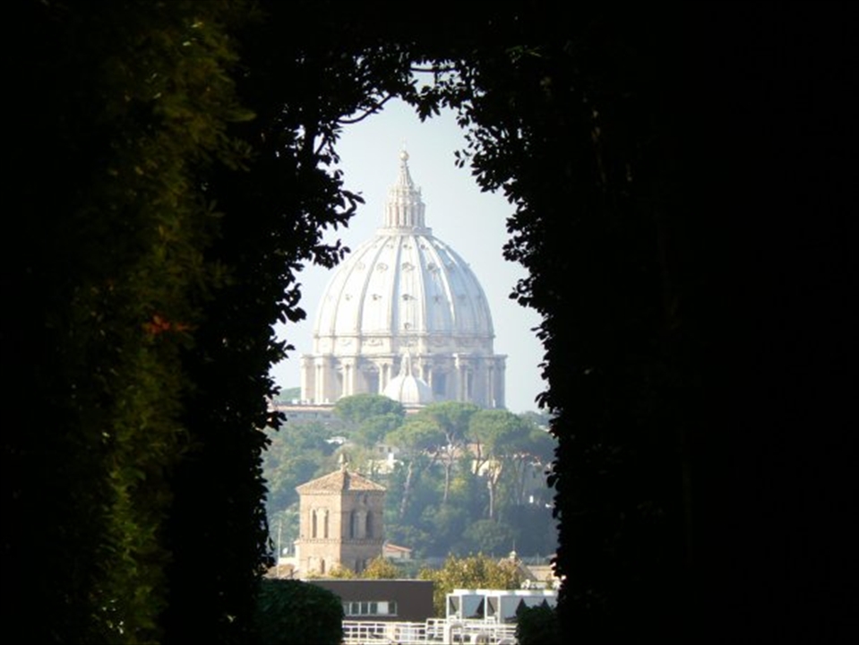 Peeking through a keyhole to a perfect view of St Peter's Basilica