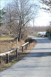 The road is my home, in a township of four farmhouses. Nikon D3100 VR 18-55mm 1/: by francesco, Views[363]