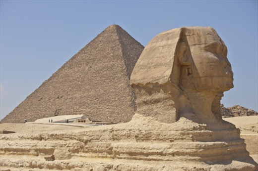 Sphinx & Pyramid: Beauty and grandeur not diminished by 