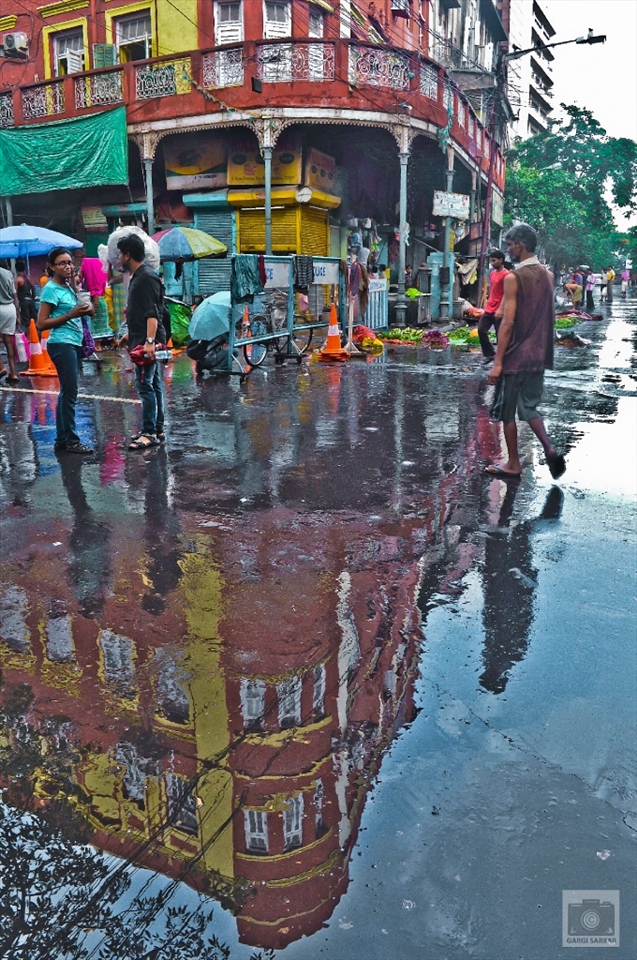 Water Color! The way a city reflects, introspects...