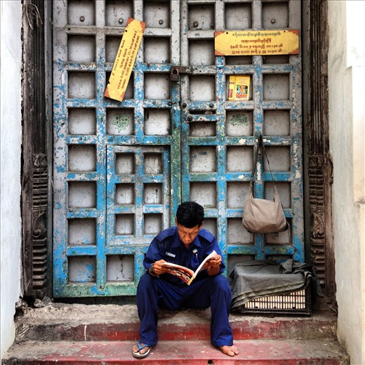 The man with the one flip flop