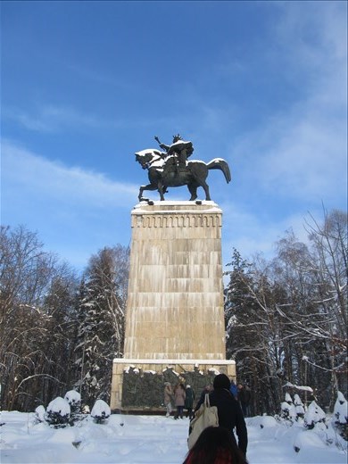 Statue of Stefan the Great - Suceava
