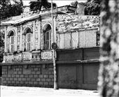 an old house at Istanbul, Turkey. It was there between other buildings, and nothing looked as old and beautiful as that one, you're kinda able to imagine the life that was once lived in that home.: by geraldine90, Views[401]