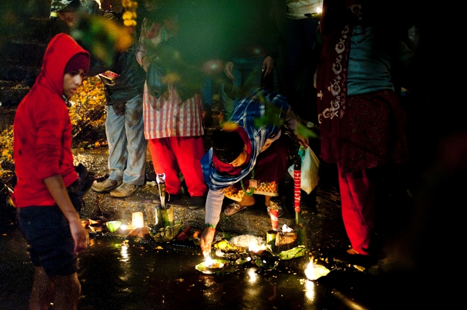The Children of God live near Pashupatinath temple, in Kathmandu. They collect coins from the river Bagmati, thrown by families of deceased people. They also collect personal belonging like clothes. The families of those who died, don’t care about them taking the coins or clothes, as once death, the person no longer needs them