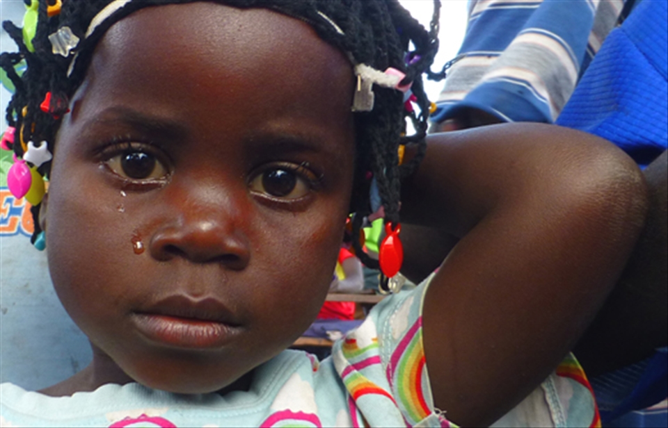 Nhangalale Mozambique - Baby tear