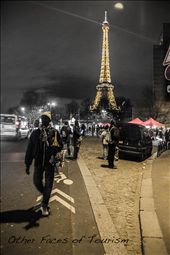 Other Faces of Tourism in Paris: by gianlu88, Views[267]