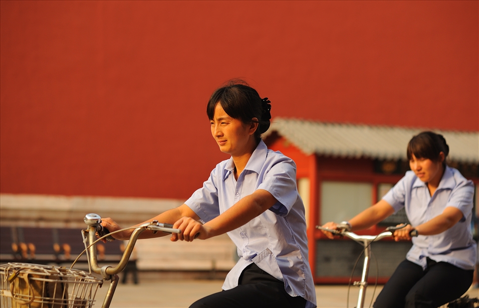 Ciclying in Forbidden City - Beijing