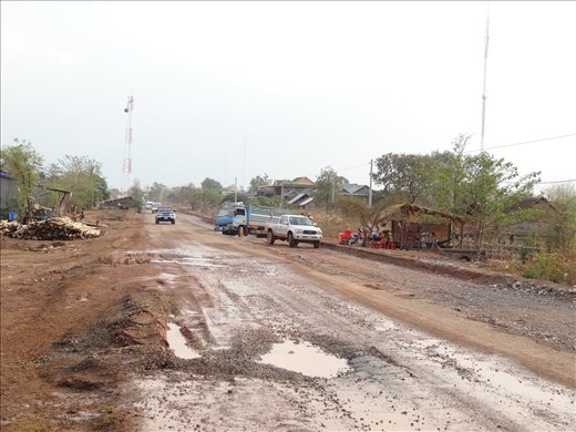Krate to Stung Treng leg - lots of roadworks still