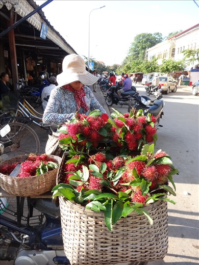 Lots of fresh produce here. Beautiful delicious rambutans