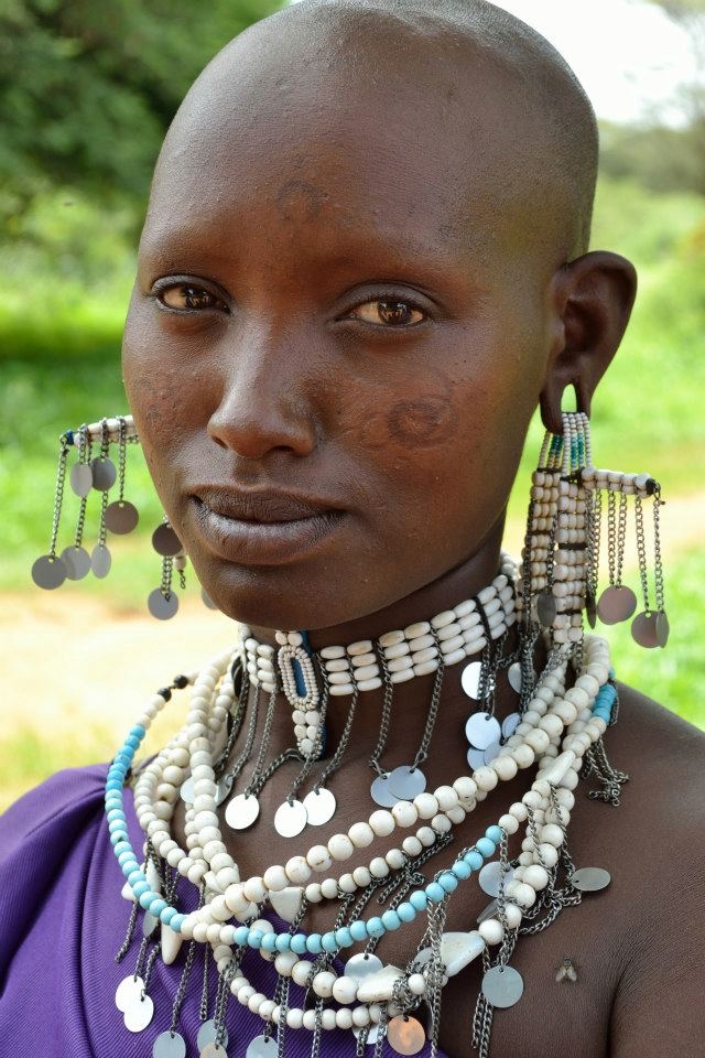 Portrait of a beautiful Masai girl